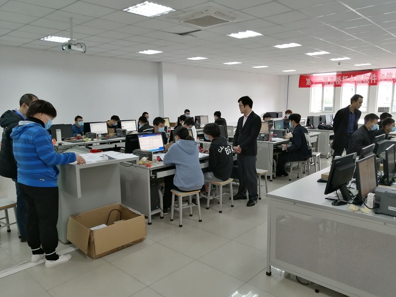 科技竞技展风采，我校顺利承办第十一届“蓝桥杯”大赛重庆赛区比赛